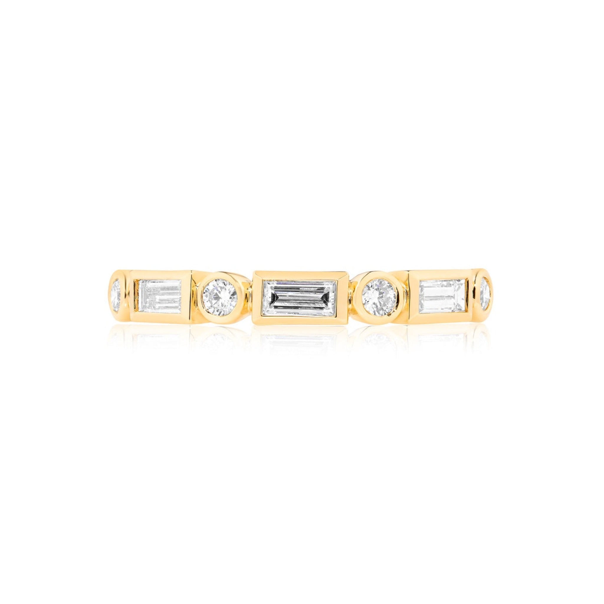 Baguette & Round Brilliant Bezel Diamond Ring | 18ct Yellow Gold